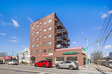 Sold by Thomas Lipovetsky, LREB