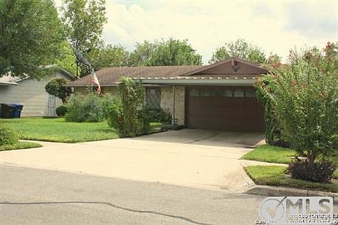 1st image of 9602 Bear Creek Dr