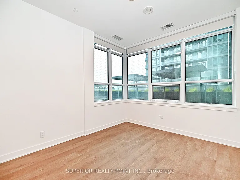 30 Upper Mall Way #A214 — Photo 22