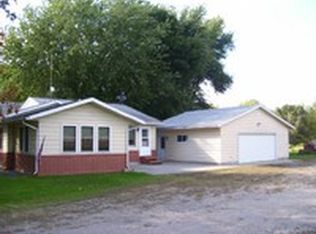 64806 318th St, Litchfield, MN 55355