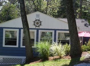 36 Overlook Rd, Holland, MA 01521