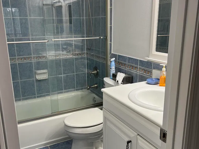 123 Seaport Blvd #T10 — Photo 17