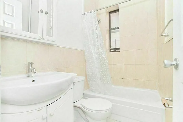 Rented by Living New York | media 26