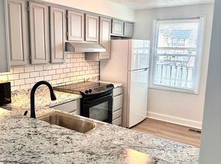 4 Avonshire Ct, Silver Spring, MD 20904