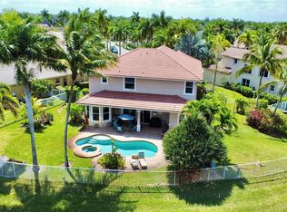 1893 Harbor View Cir, Weston, FL 33327