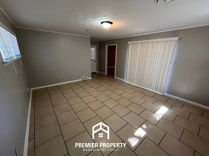4633 Berta Rd — Photo 7