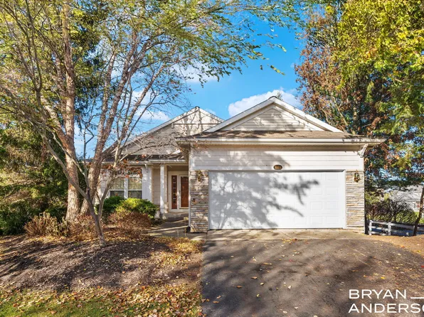 5984 Mill Point Ct SE, Kentwood, MI 49512