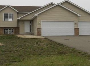 1184 Farmers Ln, Belle Plaine, MN 56011