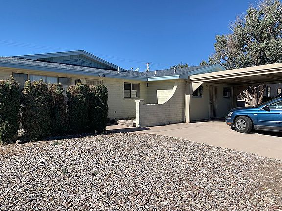 2nd image of 800 Sierra Vista Dr