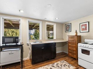 23829 74th Ave W, Edmonds, WA 98026