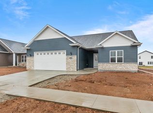 4638 Begonia Dr, Appleton, WI 54913