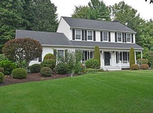 78 Misty Meadow Ln, North Kingstown, RI 02852