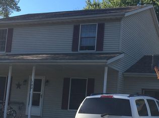 102 Dillon Rd, Marquette Heights, IL 61554