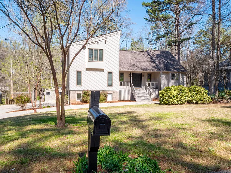 3917 Singletree Rd — Photo 8