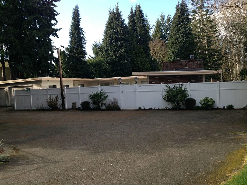 1st image of 701 4th Ave NE