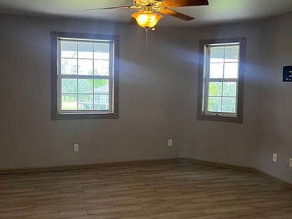 3rd image of 877 Conifer Ln #A