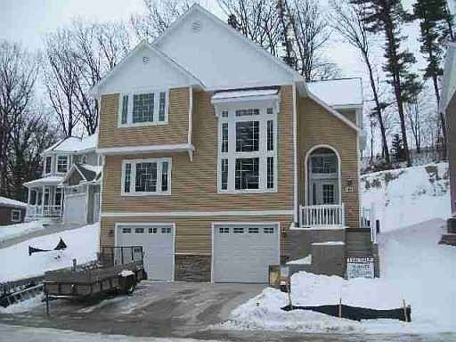 1st image of 128 Fairway Hills Dr