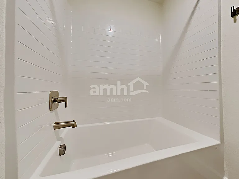 5321 Klinker Brick St — Photo 13