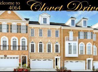 4064 Clovet Dr #21, Fairfax, VA 22030