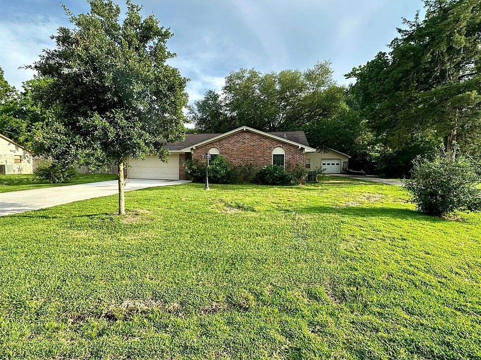 1st image of 13609 Hackberry Manor Drive