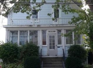 7319 8th Ave, Kenosha, WI 53143