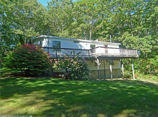 16 Flos Ln, Trevett, ME 04571