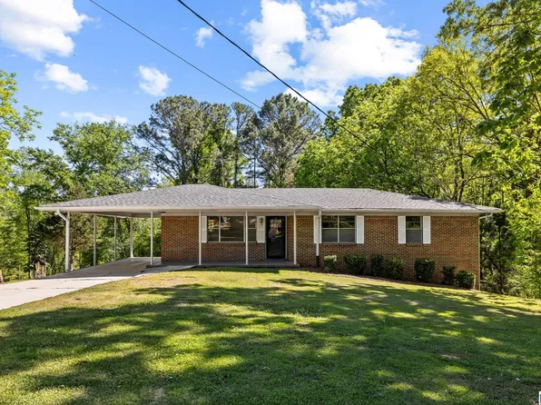 315 White Pine St, Trussville, AL 35173