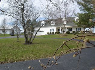 1479 Jackstown Rd, Paris, KY 40361