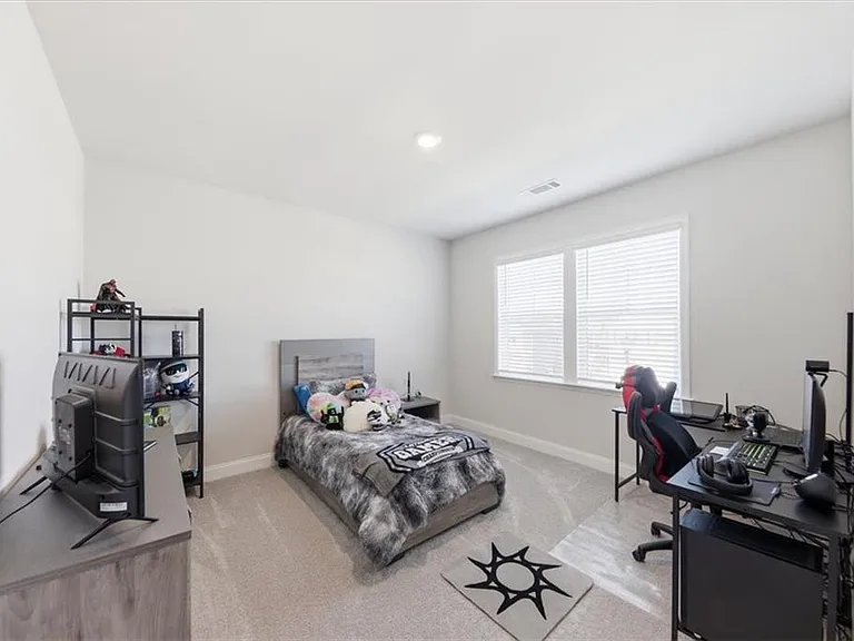 3939 Alderstone Dr — Photo 34