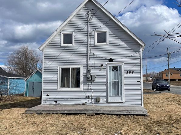 358 Douglas Ave, Glace Bay, NS B1A 1C4