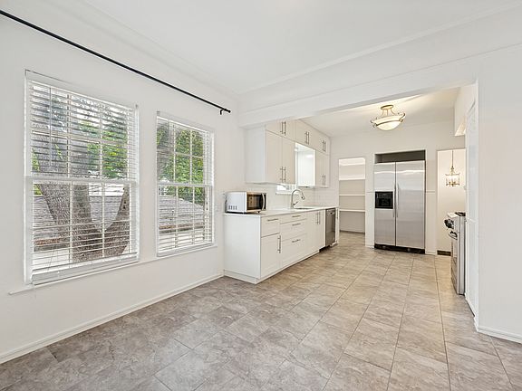 5th image of 4542 Westway Ave