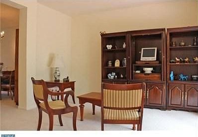 5th image of 65 Ashford Dr