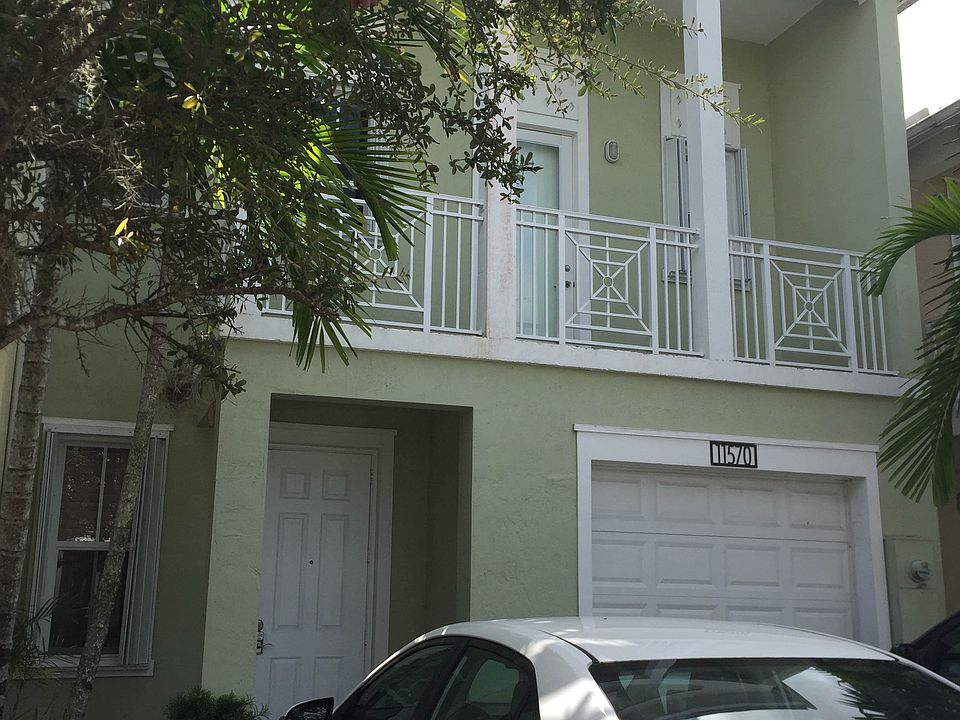 1st image of 11560 NW 75th St