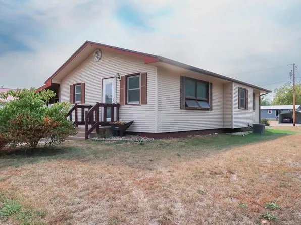 925 North Wacouta AVENUE, Prairie Du Chien, WI 53821