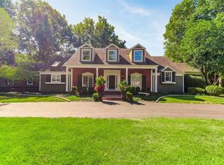 4111 W 90th St, Prairie Village, KS 66207