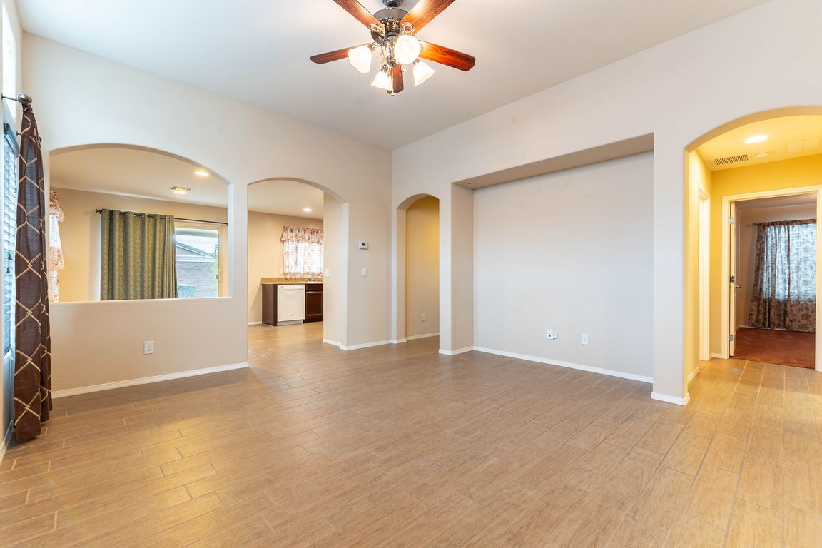 next background image