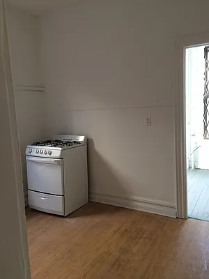 Rented by Knightsbridge Properties Corp | media 30