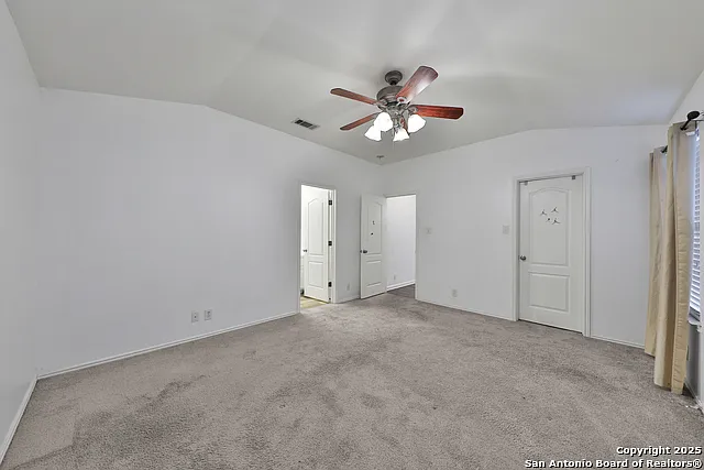 1427 Diamond Blf — Photo 27