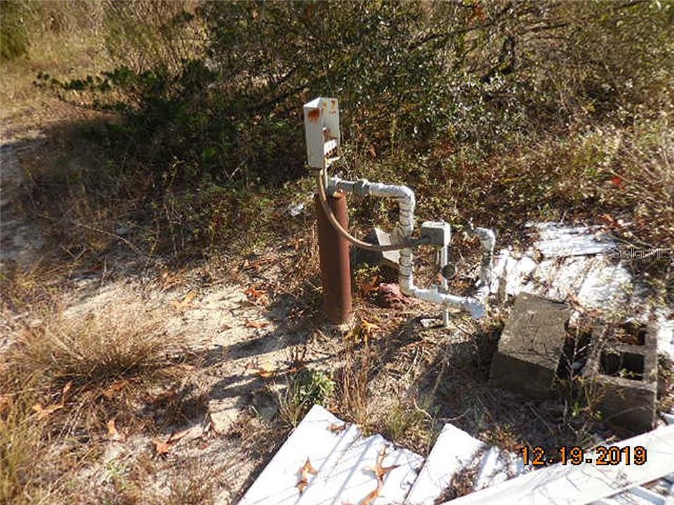 2nd image of 7830 NE 125th St
