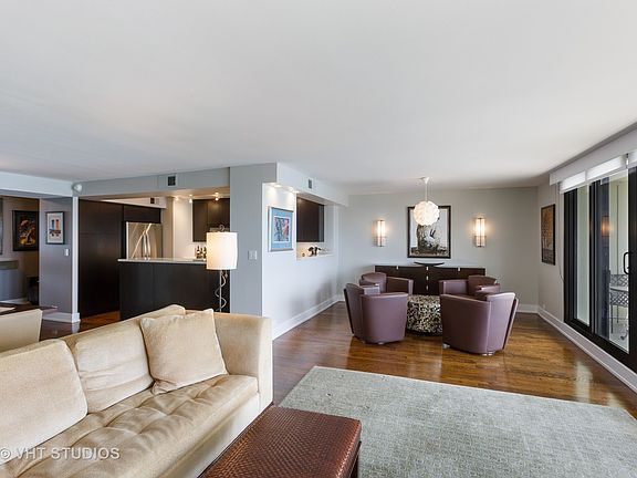 5th image of 1212 N Lake Shore Dr APT 19CN