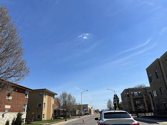 4th image of 8550 Grand Ave