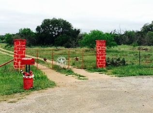 1001 Deerpath Way, Spicewood, TX 78669