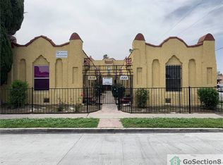 318 W 84th Pl, Los Angeles, CA 90003
