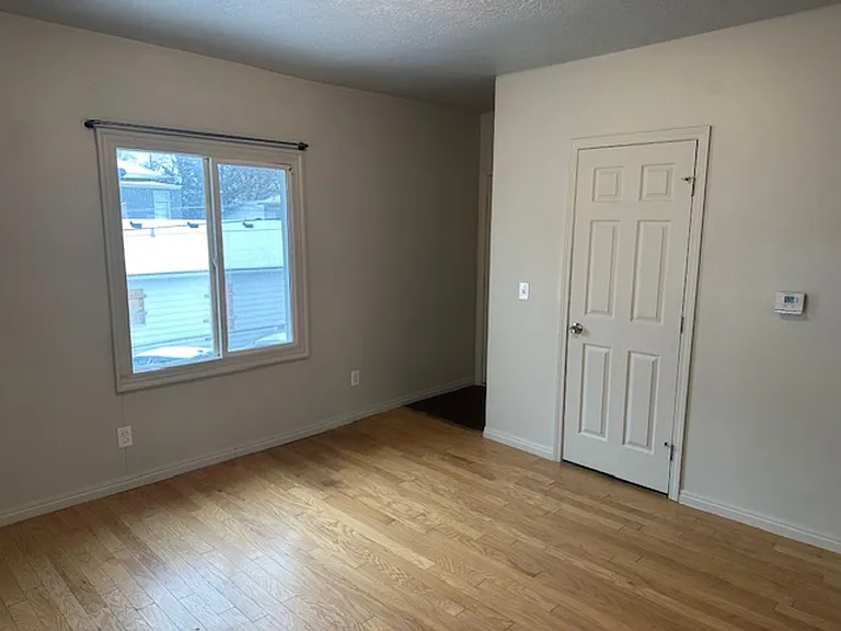 2366 Orchard Ave — Photo 6