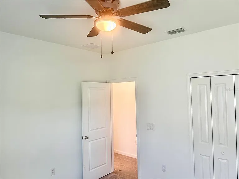 4530 NW 14th Loop — Photo 32