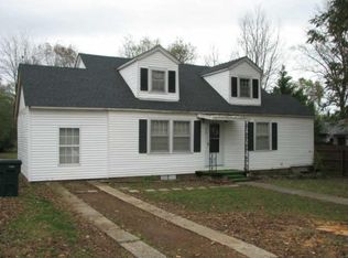 413 Ballentine St, Pulaski, TN 38478