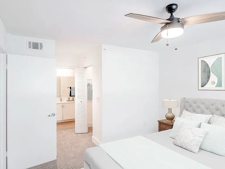 The Enclave Apartments at Waterways — Photo 30