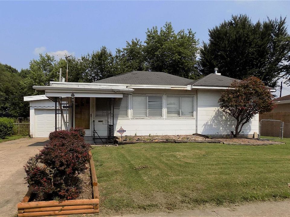 1st image of 3020 Warren Ave