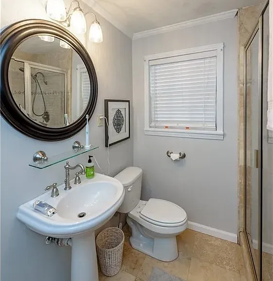 428 Monrovia St — Photo 7