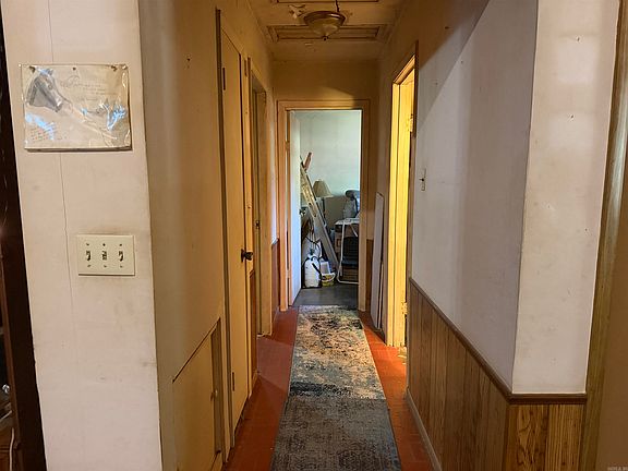 5th image of 199 Wildwood Ln
